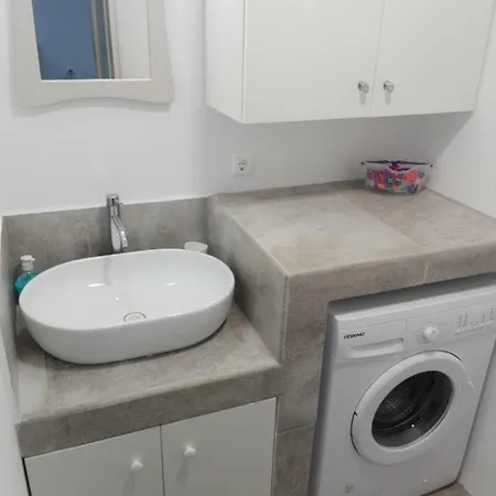 To Mikro Spiti Sto Livadi Holiday home Krotiri
